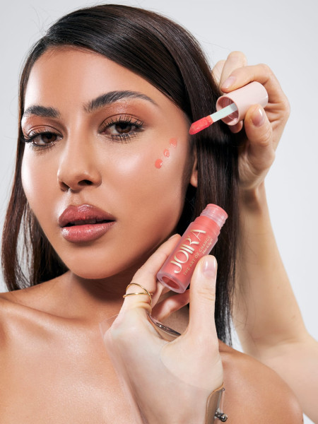JOIR'A Likit Allık - Liquid Blush - Sunny Coral - Yüksek Pigment Yumuşak Sürüm Rahat Dağılım 6.5g